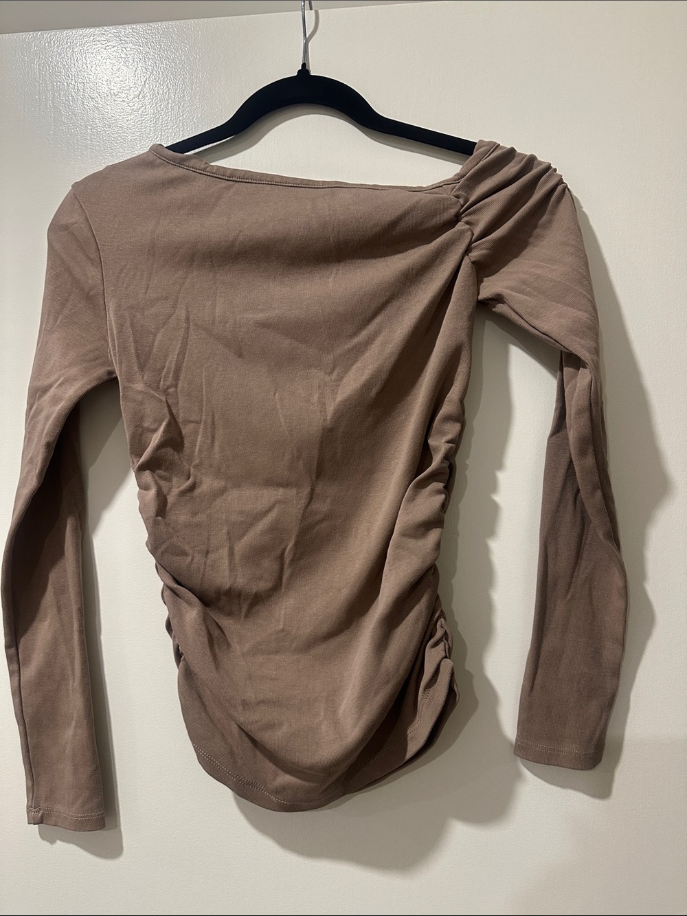 Zara One-Shoulder Ruched Long-Sleeve Top - Brown